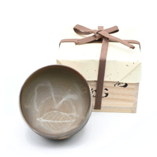 備前焼のお茶碗　 作家は延原勝志です