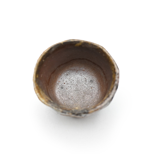 備前焼のぐい呑 作家は久郷剛司です