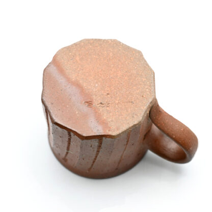 備前焼のマグカップ　作家は澁田寿昭です