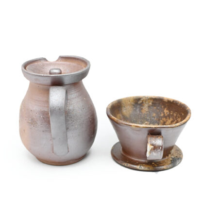 備前焼のコーヒーセット　窯元はしょうざんです