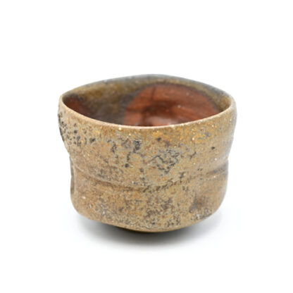 備前焼の自由杯　作家は宮尾昌弘です
