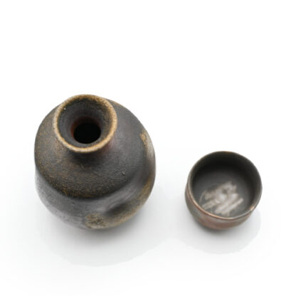 備前焼の酒器セット 作家は延原勝志です
