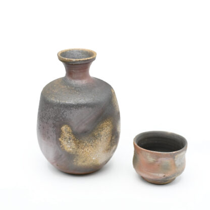 備前焼の酒器セット 作家は延原勝志です