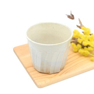 備前焼のマグカップ　作家は澁田寿昭です
