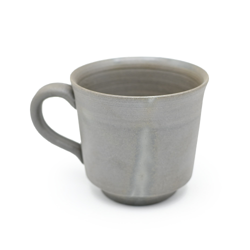 備前焼のマグカップ 作家は延原勝志です