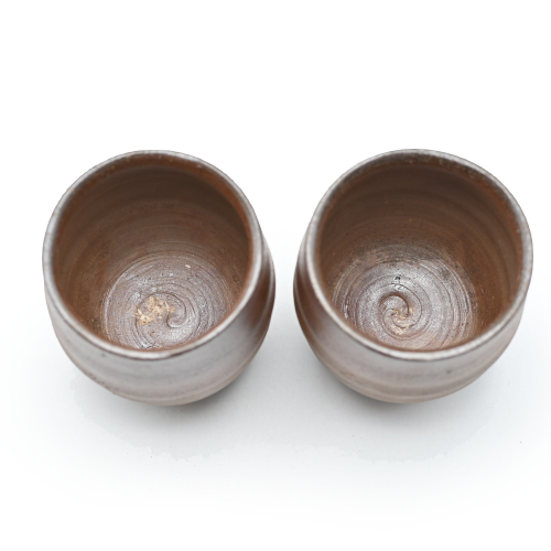 備前焼の湯呑 窯元はしょうざんです