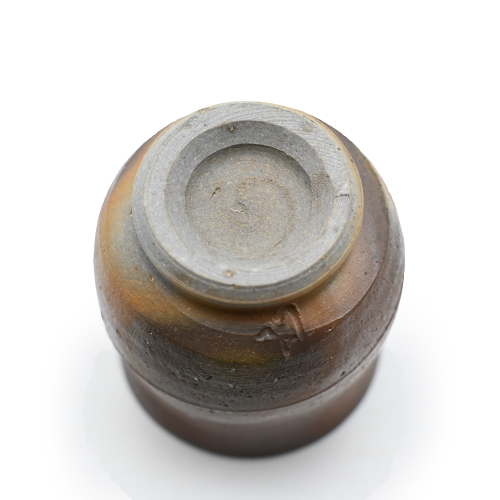 備前焼の湯呑  作家は延原勝志です