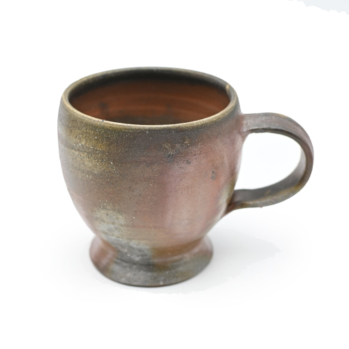 備前焼のマグカップ 作家は三好満です