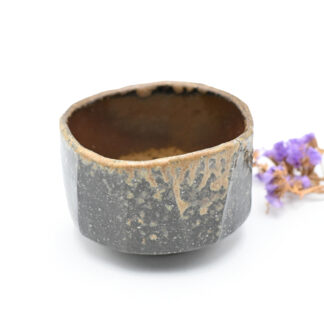 備前焼<br>抹茶茶碗<br>(桐箱付き)<br>作家:安田龍彦