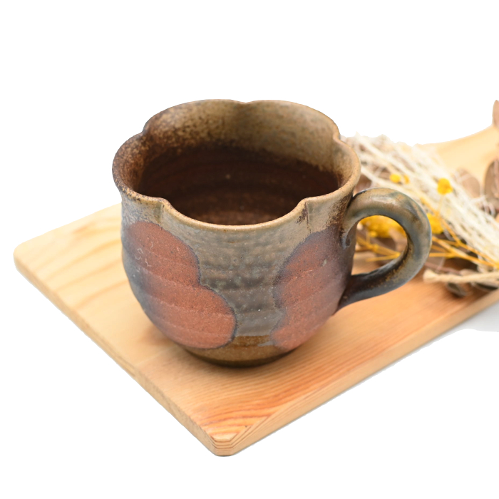備前焼のマグカップ 窯元は武田工房です