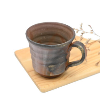 備前焼のマグカップ　窯元はしょうざん