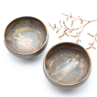 備前焼の小皿 作家は奥本丸味です