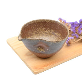 備前焼<br>さまし（片口）<br>作家:安田龍彦