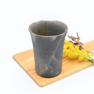 備前焼<br>青備前麦酒盃<br>作家：澁田 寿昭