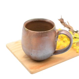 【お取り置き商品】<br>備前焼<br>マグカップ<br>作家：中居 靖