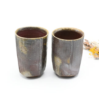 備前焼のビアカップ 作家は奥本丸味