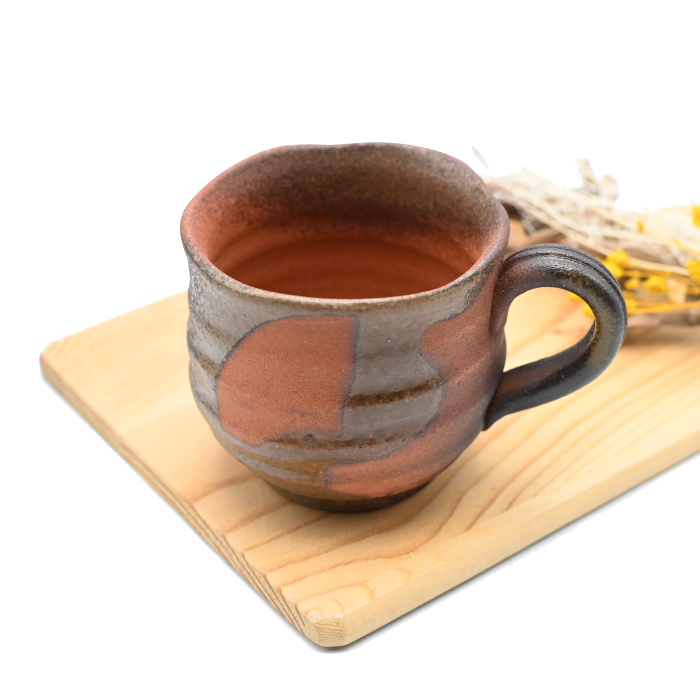 備前焼のマグカップ 窯元は武田工房です
