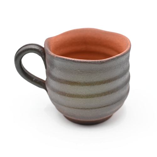 備前焼のマグカップ 窯元は武田工房です