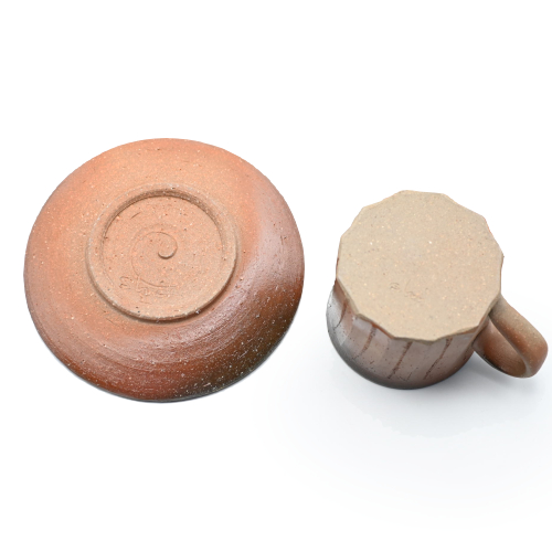 備前焼のマグカップ 作家は澁田寿昭です