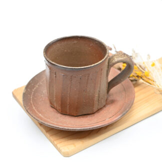 備前焼<br>鎬カップ&ソーサー<br>作家：澁田 寿昭