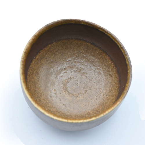 備前焼の抹茶碗 作家は中居靖です