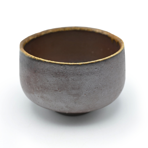 備前焼の抹茶碗 作家は中居靖です