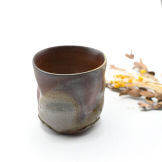 備前焼のフリーカップ　作家は奥本丸味です