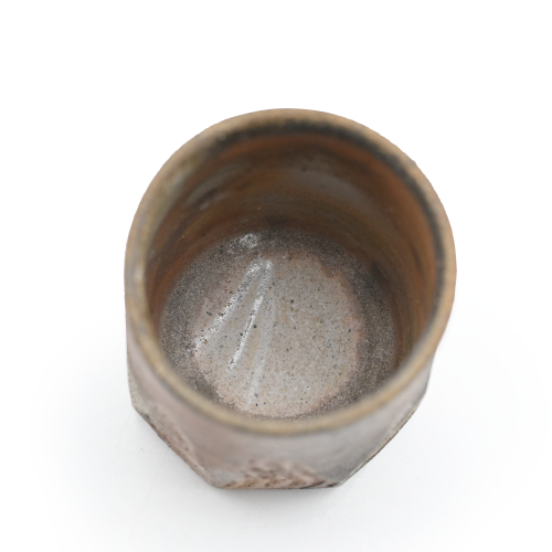 備前焼<br>削ぎ湯呑<br>作家 久郷 剛司 - 画像 (4)